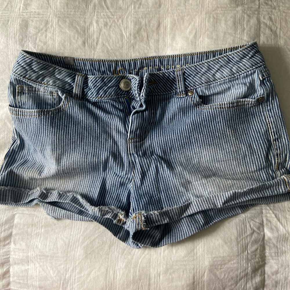 Striped shorts